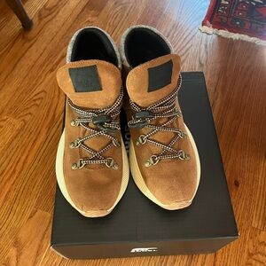 Sorel Out N About Boots
Youth 6